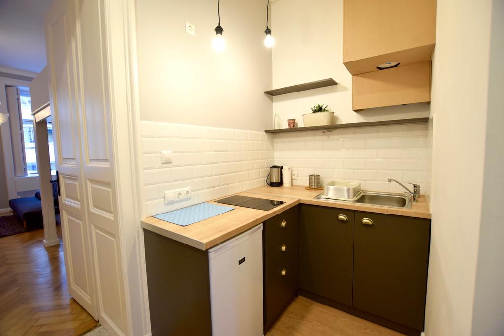Standard By Hi5 - Wesselényi 13 Apartman